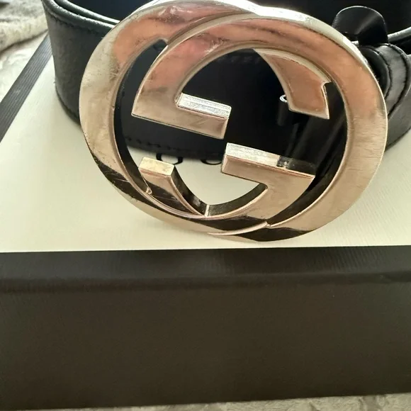 Gucci Black and Silver Leather Belt with Iconic GG Buckle Gucci | Accessories | Gucci Black And Silver Leather Belt  main image 4